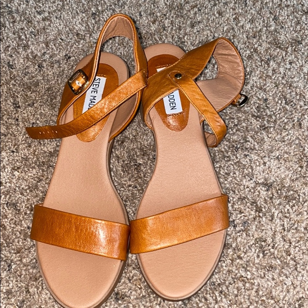 Steve Madden sandals
